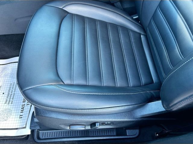 Certified 2024 Ford Edge SEL image 18