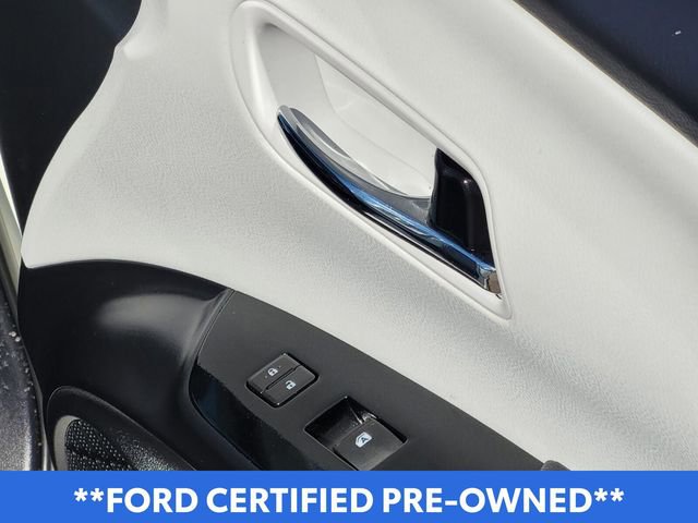 Used 2017 Toyota Prius Prime Plus image 12