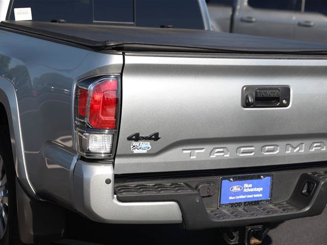 Used 2023 Toyota Tacoma Limited AWD/4WD image 15