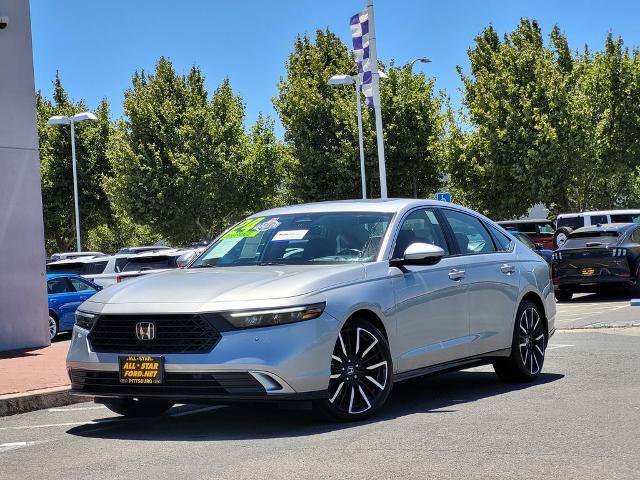 Used 2024 Honda Accord Touring image 8