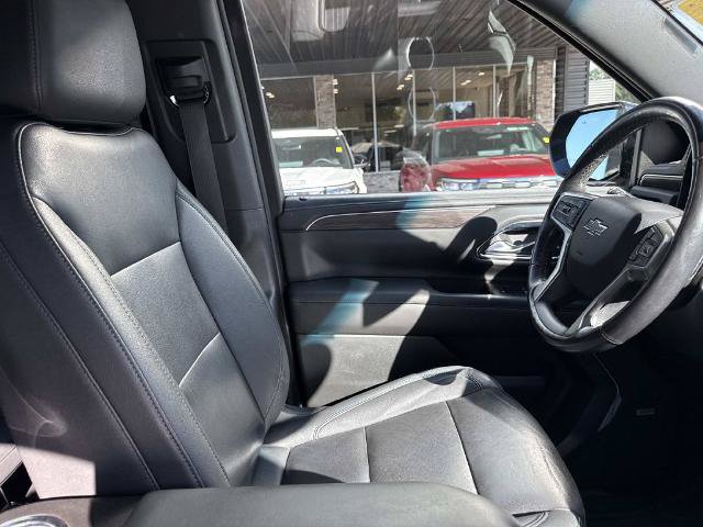 Used 2022 Chevrolet Tahoe Z71 w/ Z71 Off-Road Package AWD/4WD image 11