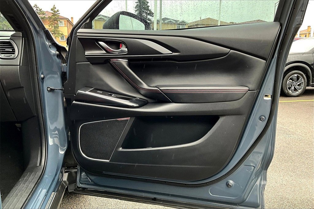 Used 2023 MAZDA CX-9 Carbon Edition image 23