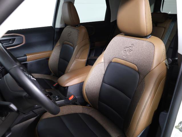Certified 2025 Ford Bronco Sport Outer Banks w/ Outer Banks Tech Package+ AWD/4WD image 8