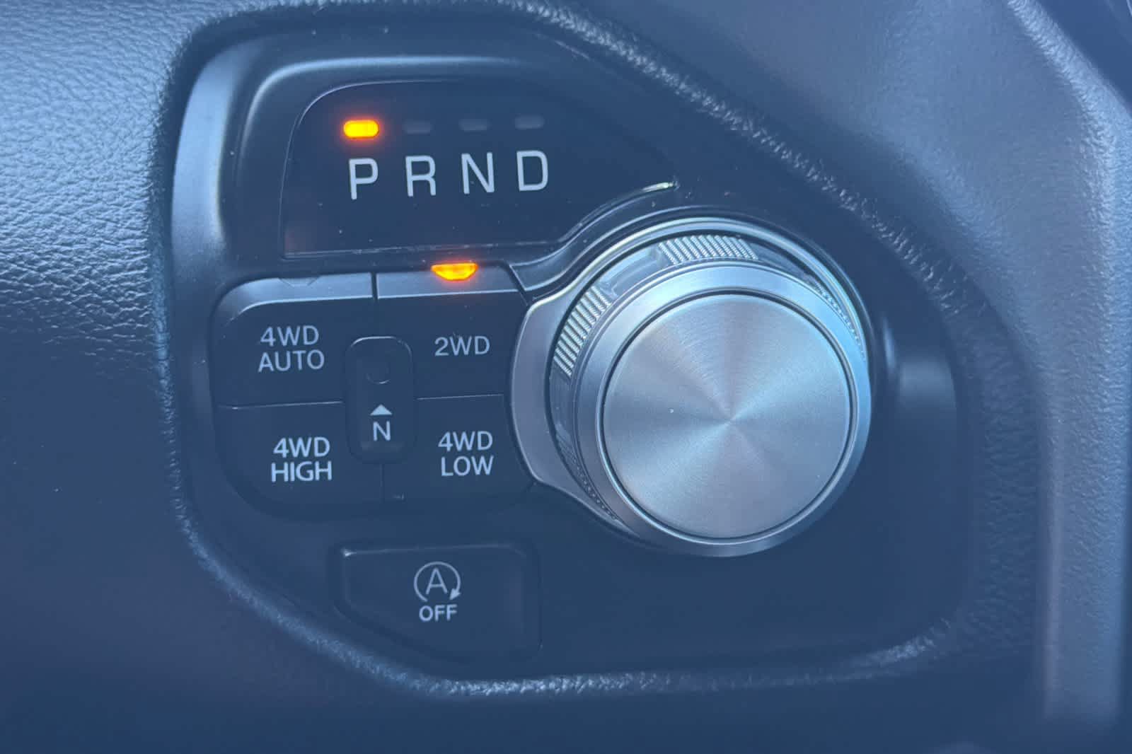Used 2024 RAM 1500 Laramie AWD/4WD image 21