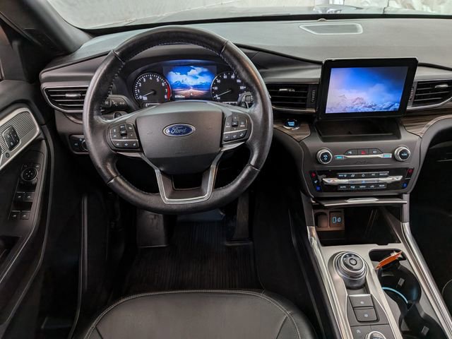 Certified 2020 Ford Explorer Limited AWD/4WD image 25