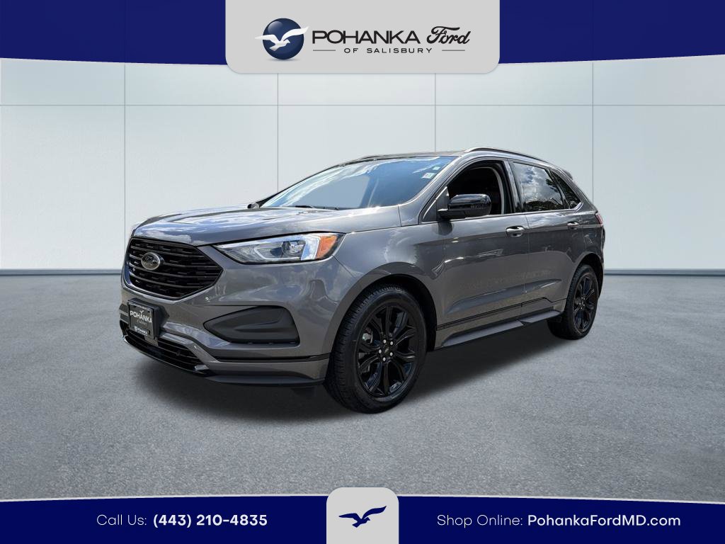 Certified 2022 Ford Edge SE w/ Black Appearance Package