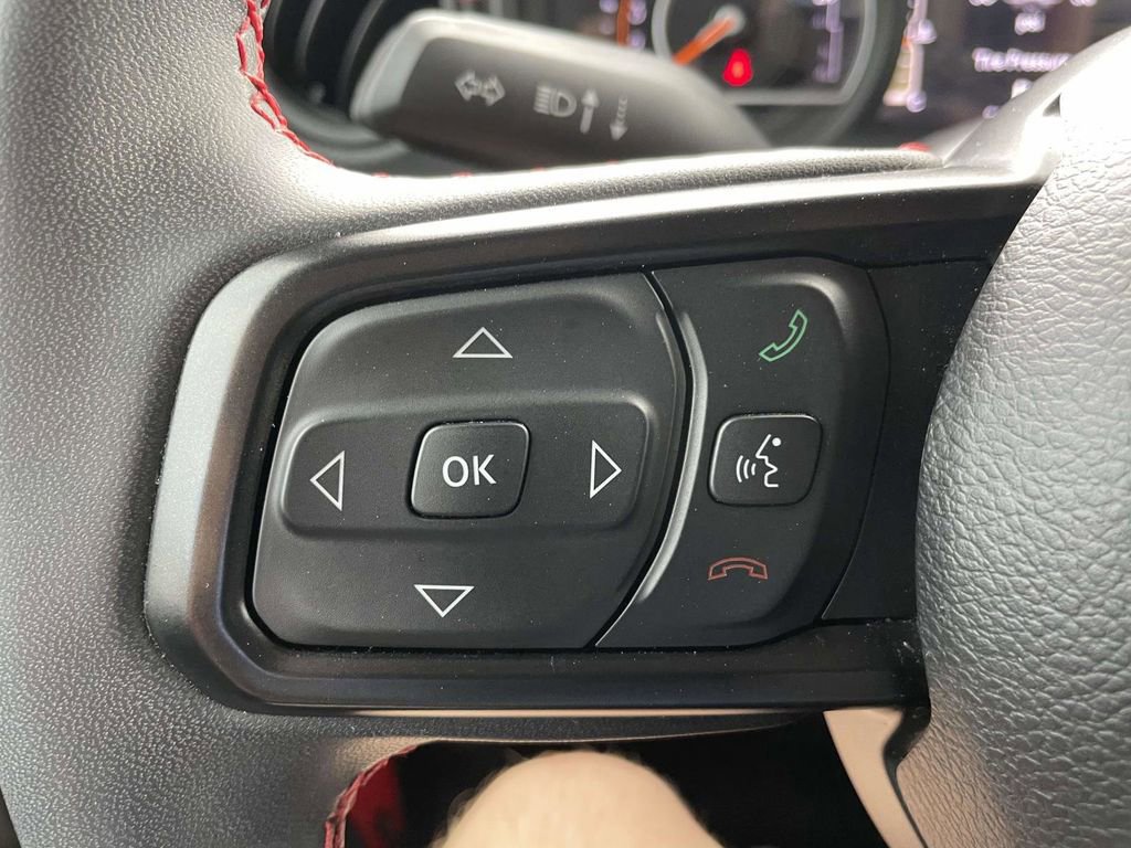 Used 2024 Jeep Wrangler Unlimited Rubicon w/ Safety Group image 26