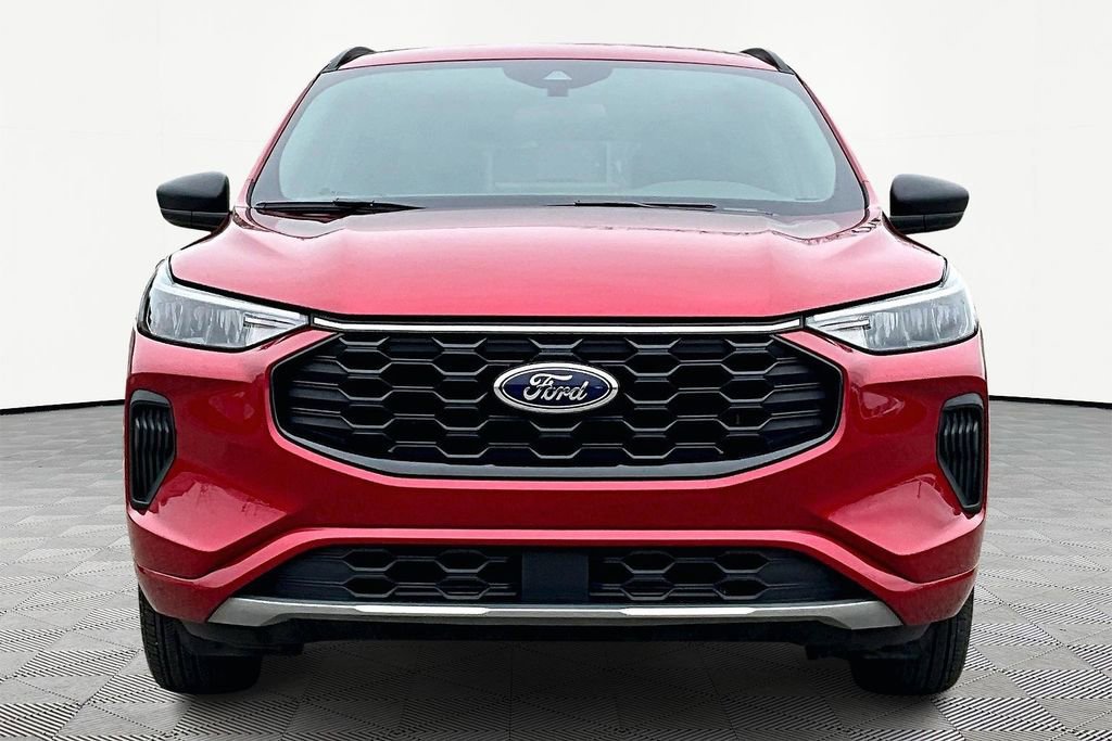 Certified 2024 Ford Escape ST-Line w/ Tech Pack #1 AWD/4WD image 6