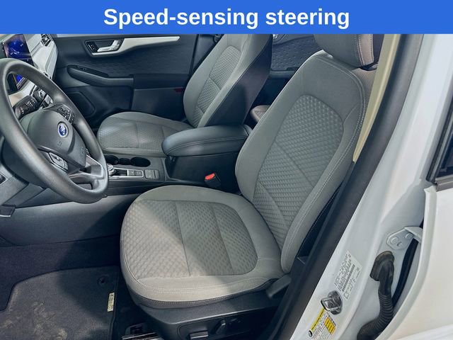 Certified 2020 Ford Escape SE image 18