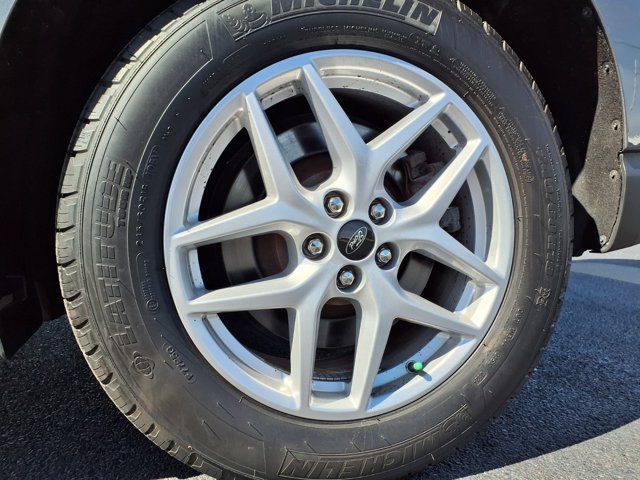 Certified 2024 Ford Edge SEL w/ Convenience Package AWD/4WD image 32