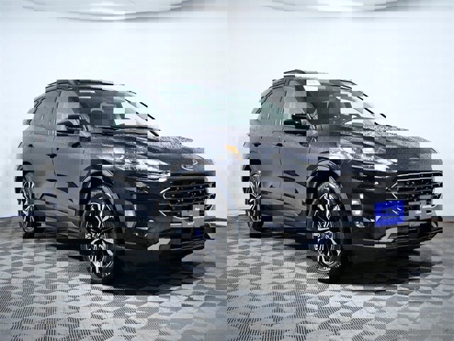 Certified 2022 Ford Escape SEL w/ Technology Package