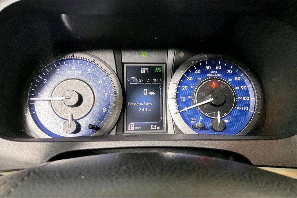 Used 2019 Toyota Sienna XLE w/ XLE Navigation Package FWD image 20