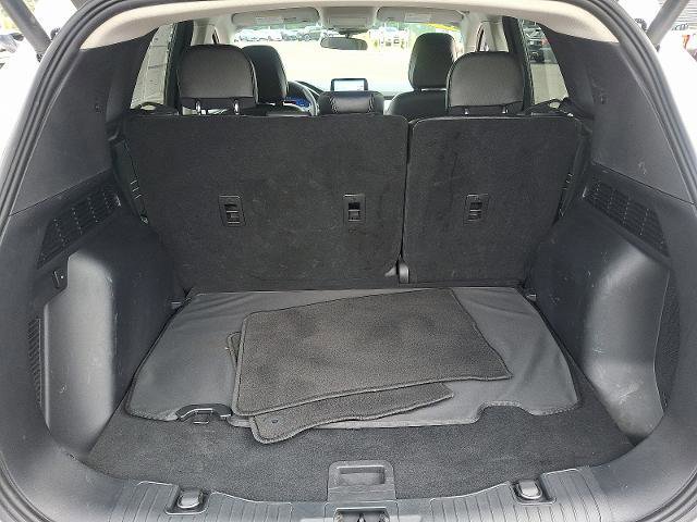 Certified 2022 Ford Escape SEL w/ Technology Package image 28