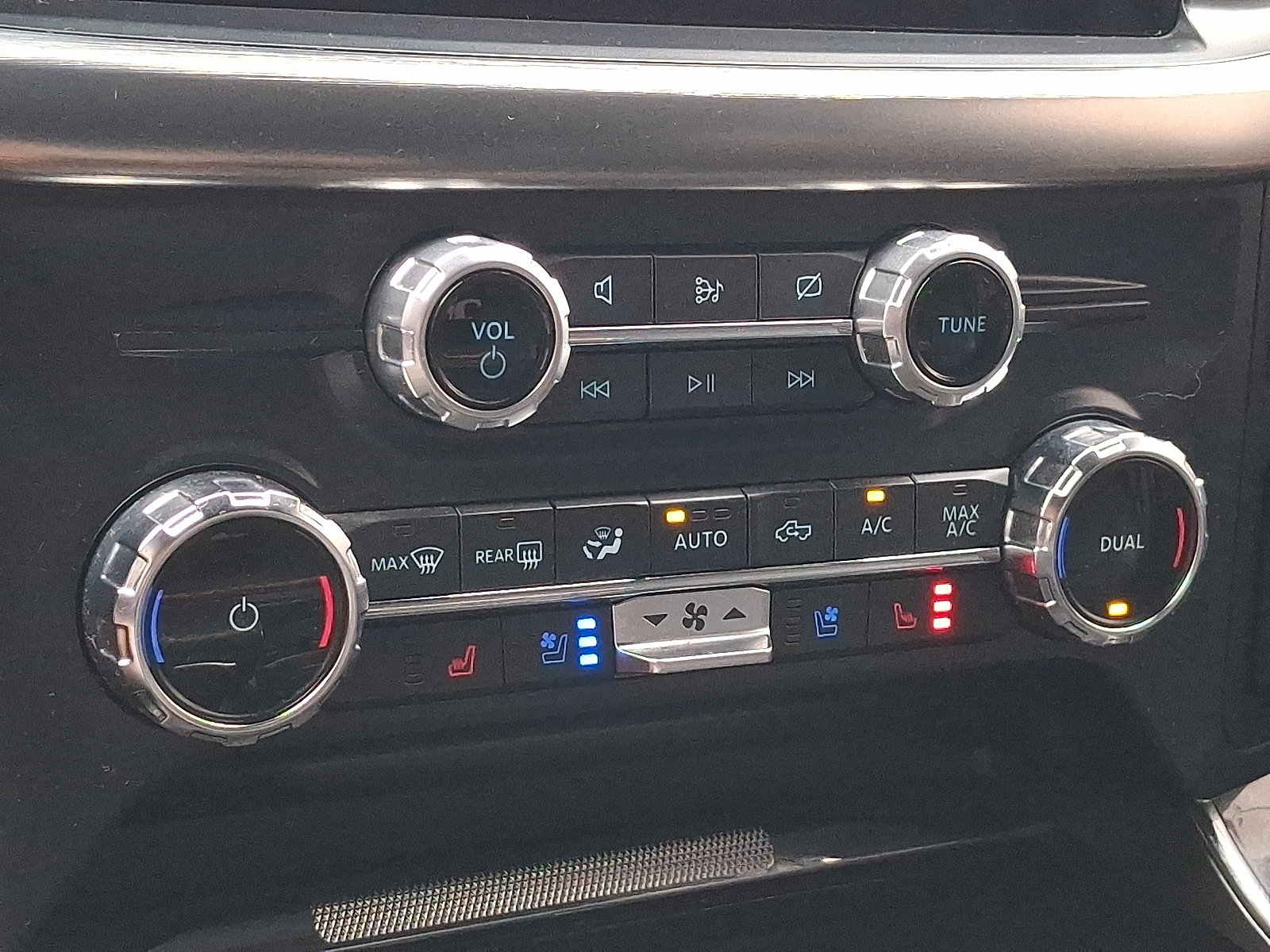 Certified 2022 Ford F150 Lariat AWD/4WD image 15