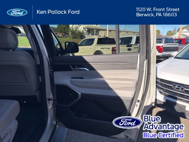 Used 2022 Jeep Wagoneer Series II image 35