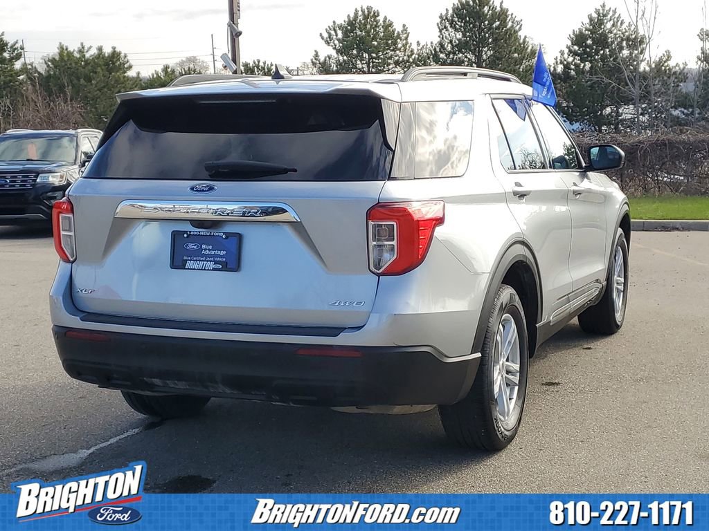 Certified 2023 Ford Explorer XLT image 4
