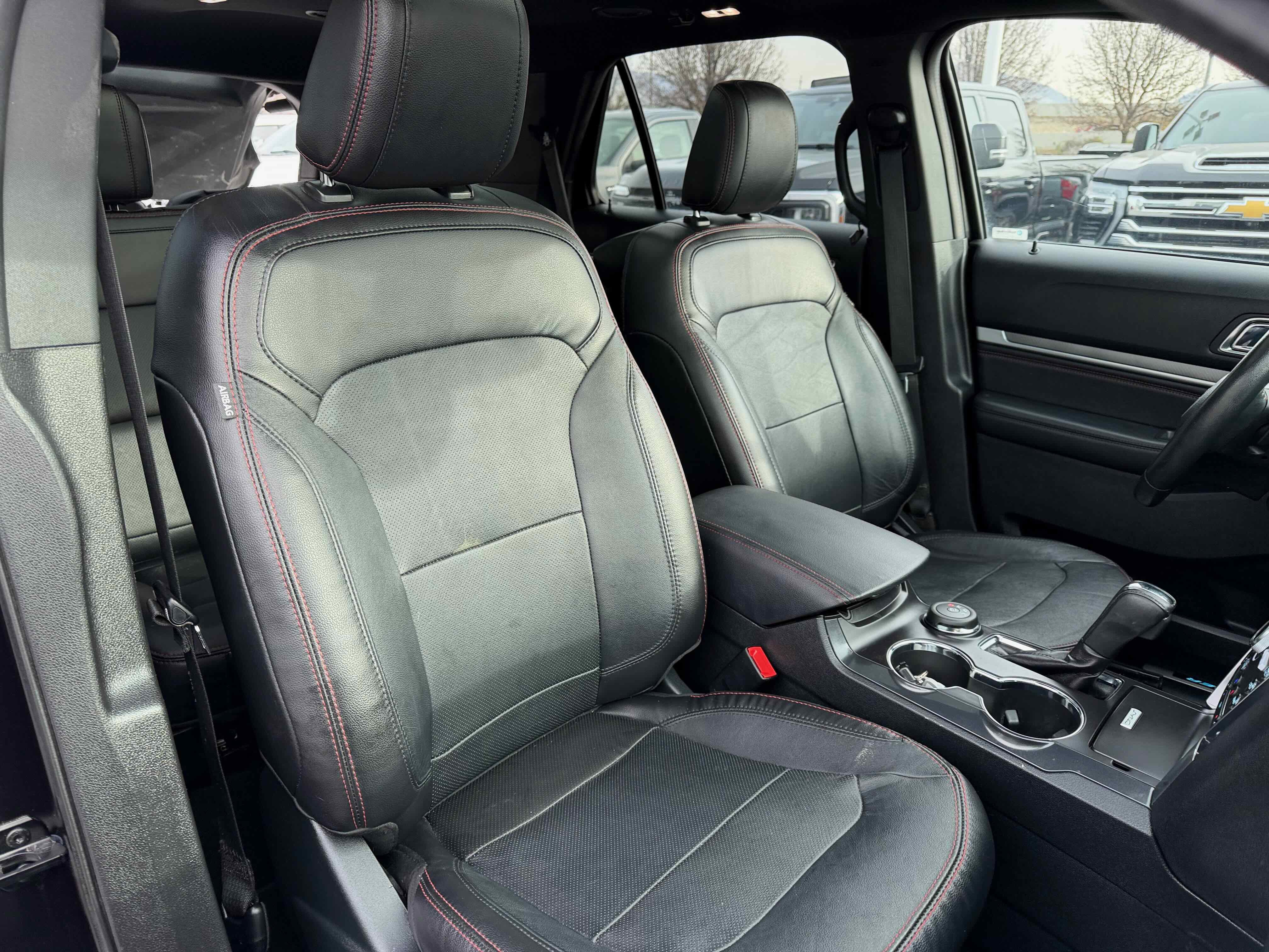 Certified 2019 Ford Explorer Sport w/ Equipment Group 401A image 33
