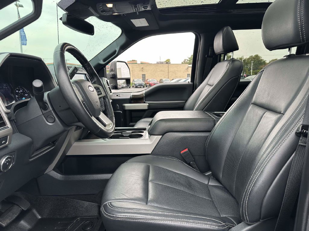 Certified 2022 Ford F250 Lariat w/ Black Appearance Package AWD/4WD image 10