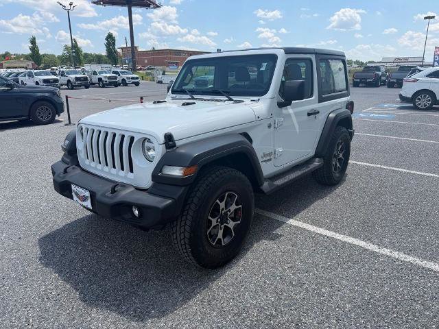Used 2020 Jeep Wrangler Sport AWD/4WD image 4