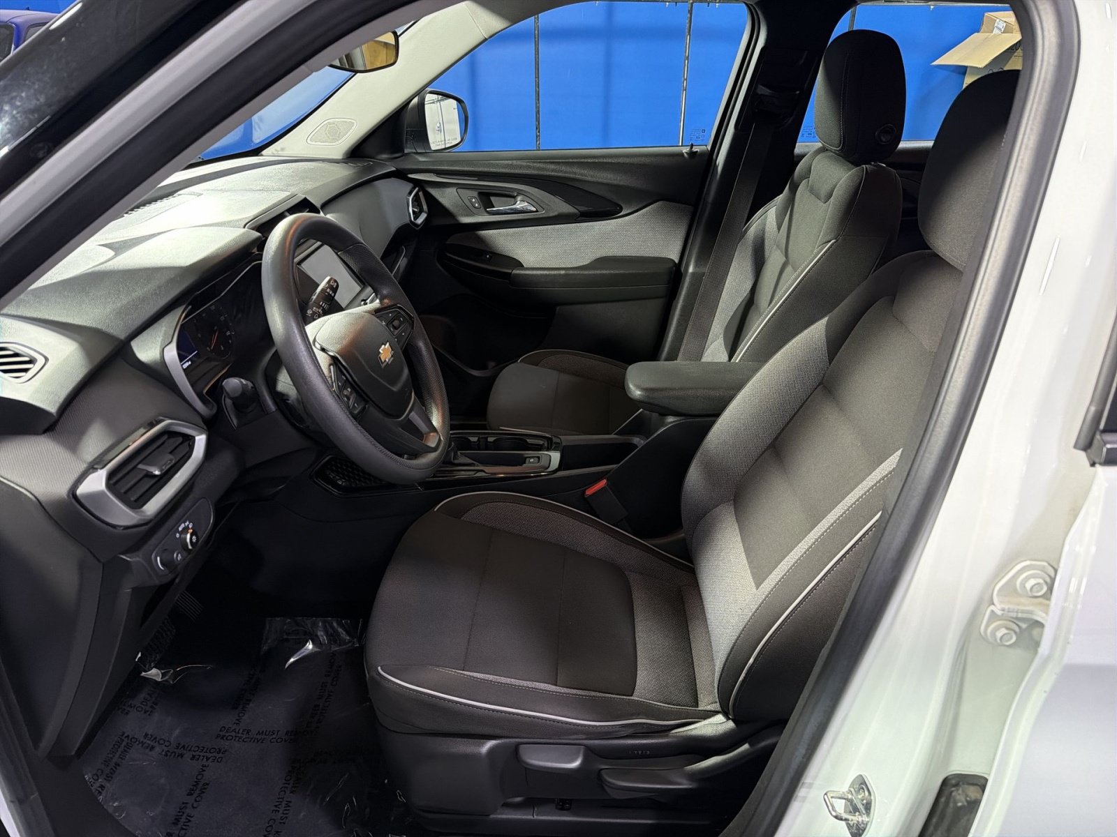 Used 2022 Chevrolet TrailBlazer LS FWD image 17