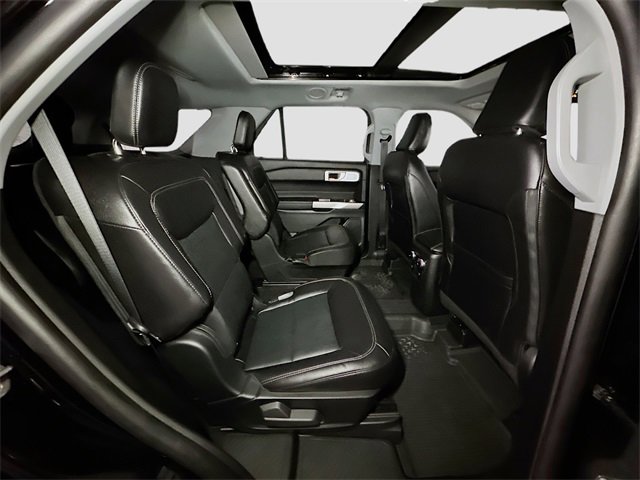 Certified 2023 Ford Explorer Limited w/ Limited Technology Package image 36