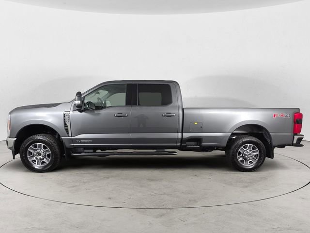 Certified 2025 Ford F350 Lariat w/ FX4 Off-Road Package image 6