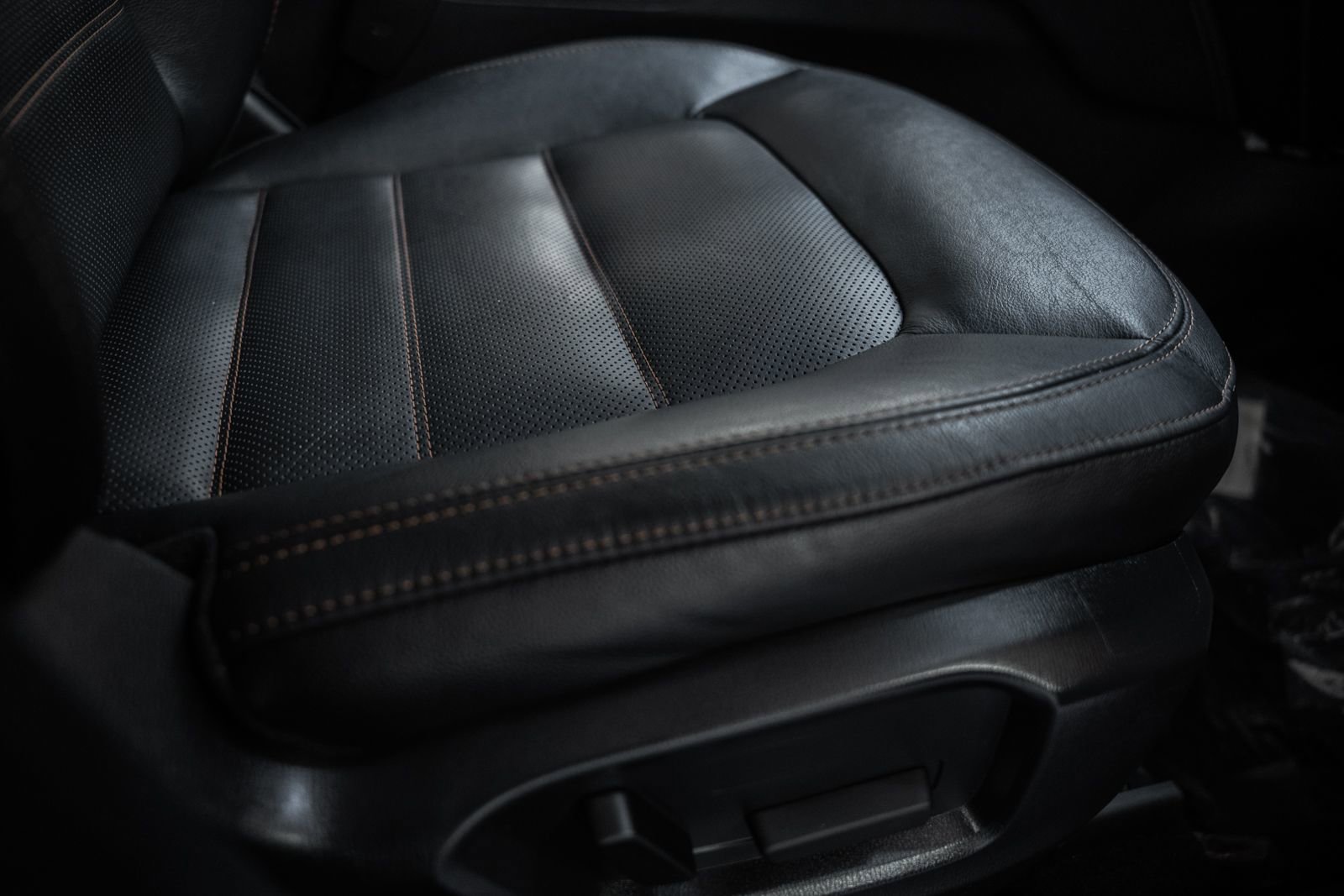 Used 2022 MAZDA CX-5 AWD 2.5 S w/ Premium Package image 39