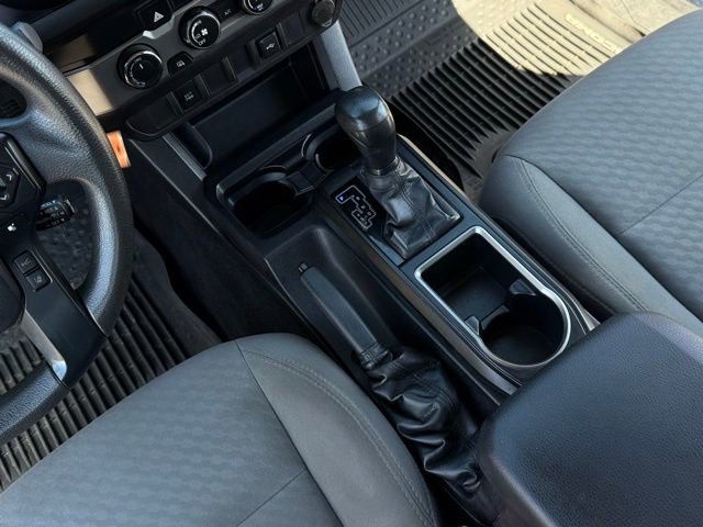 Used 2020 Toyota Tacoma SR AWD/4WD image 34