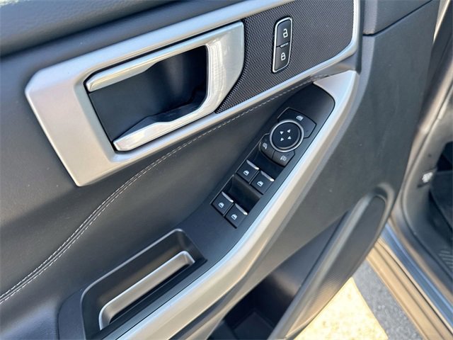 Certified 2023 Ford Explorer XLT w/ Equipment Group 202A image 20