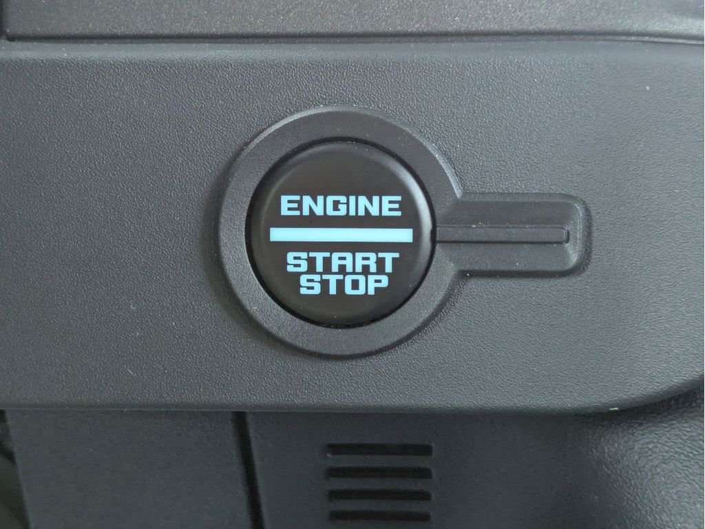Certified 2025 Ford Bronco Badlands AWD/4WD image 14