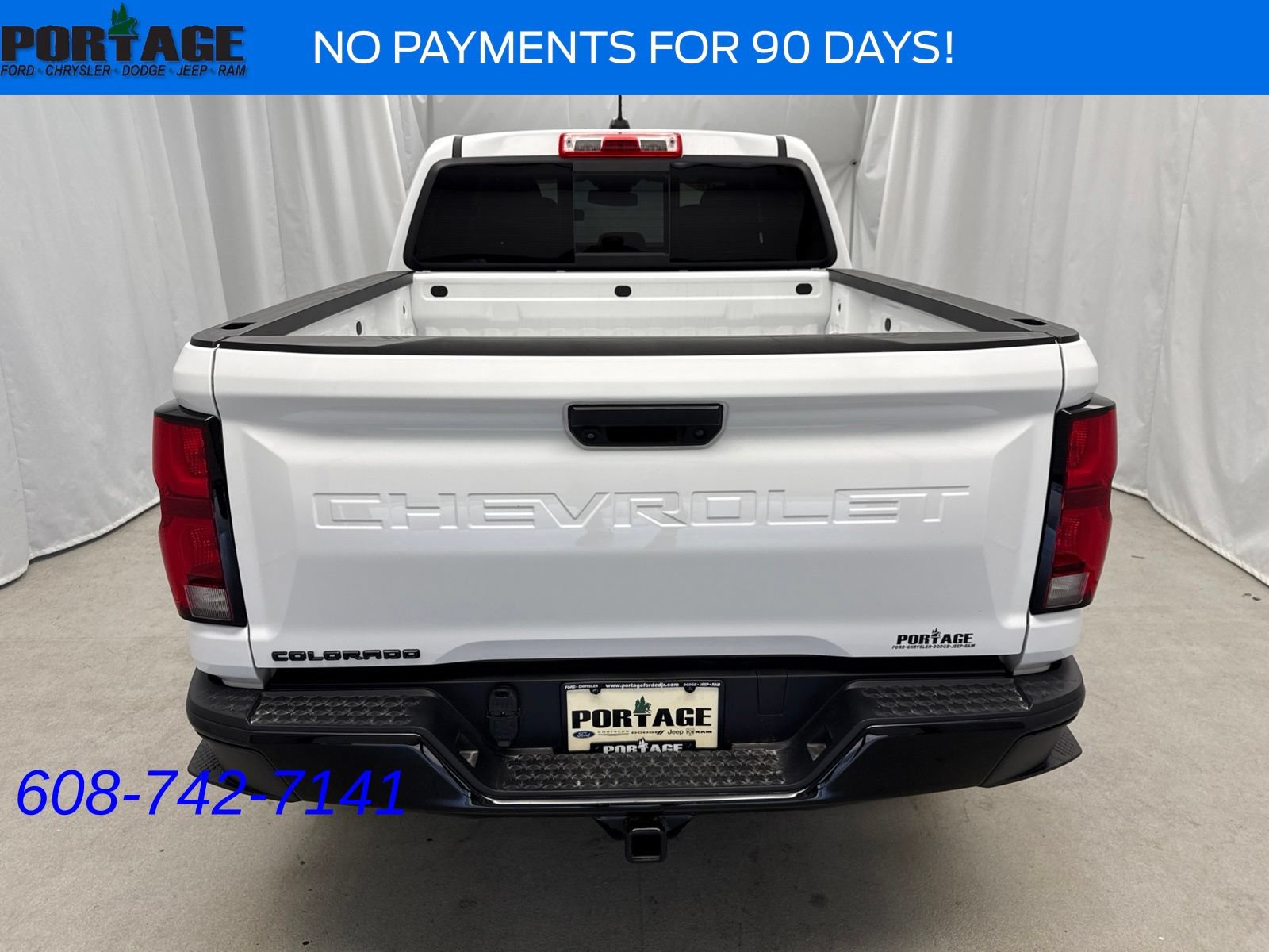Used 2024 Chevrolet Colorado Z71 w/ Z71 Convenience Package 2 AWD/4WD image 4