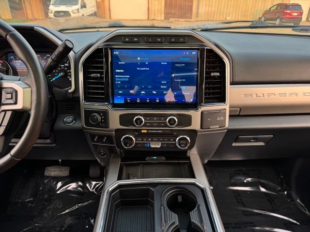 Certified 2022 Ford F350 Lariat w/ Lariat Ultimate Package AWD/4WD image 2