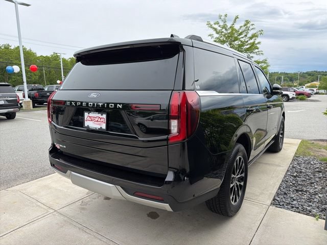 Certified 2025 Ford Expedition Platinum AWD/4WD image 9