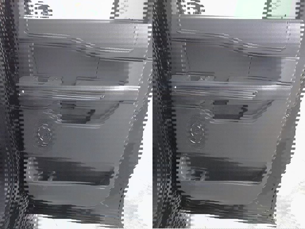 Certified 2023 Ford Expedition Max XLT image 29