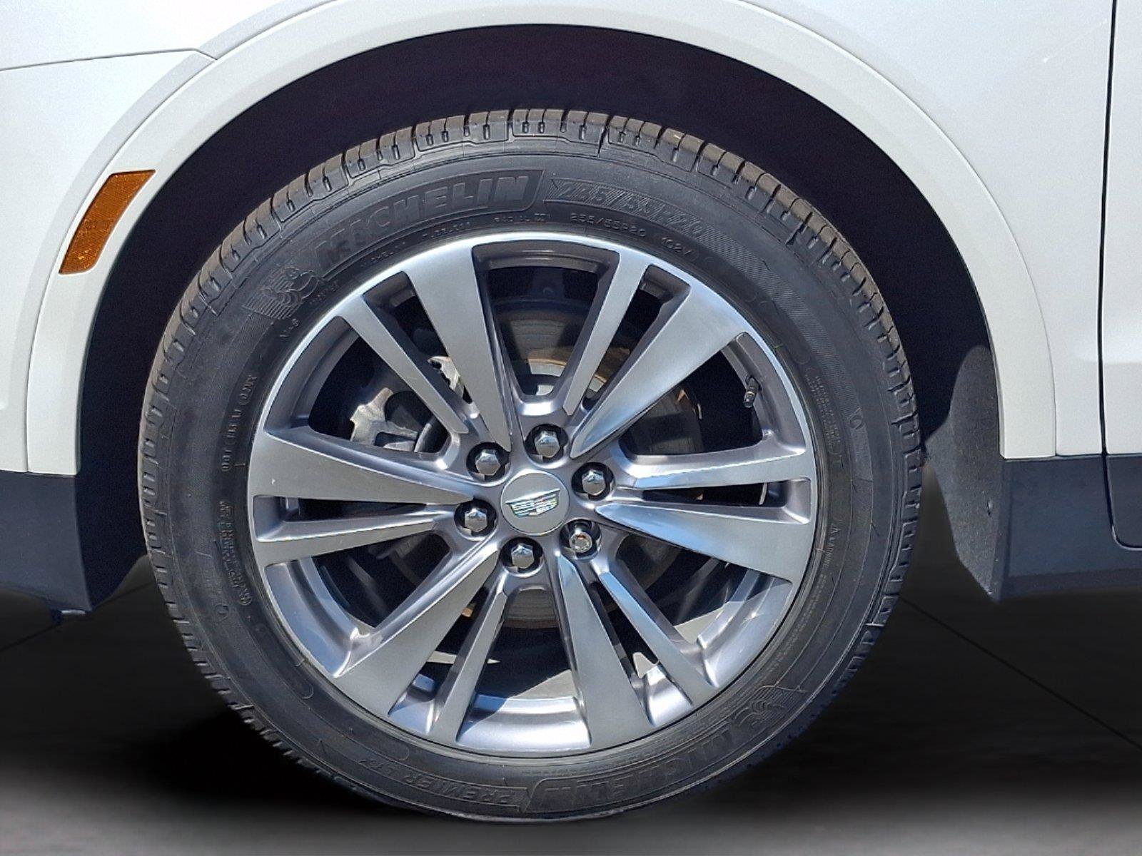 Used 2023 Cadillac XT5 Premium Luxury w/ Platinum Package FWD image 9