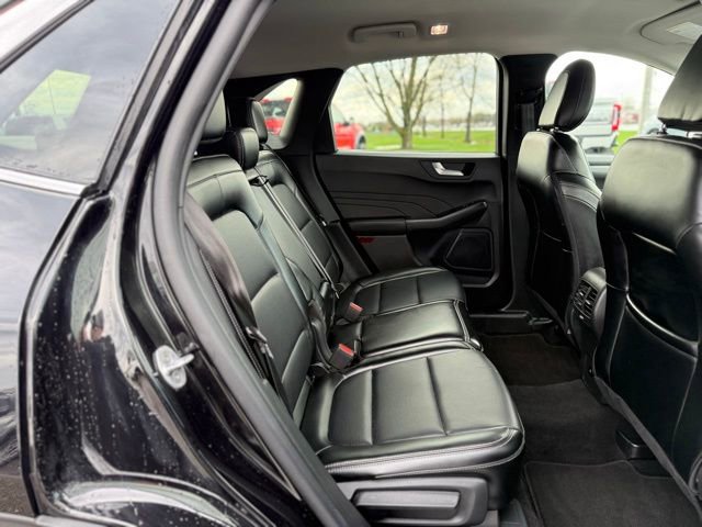 Certified 2024 Ford Escape Platinum image 21