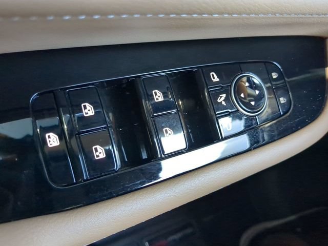 Used 2025 INFINITI QX80 Sensory AWD/4WD image 29