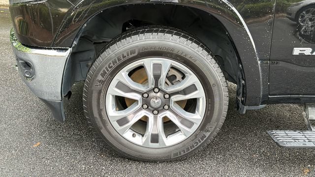 Used 2019 RAM 1500 Limited AWD/4WD image 11