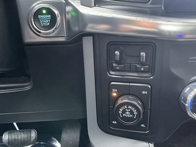 Certified 2022 Ford F150 Lariat w/ Equipment Group 502A High image 31