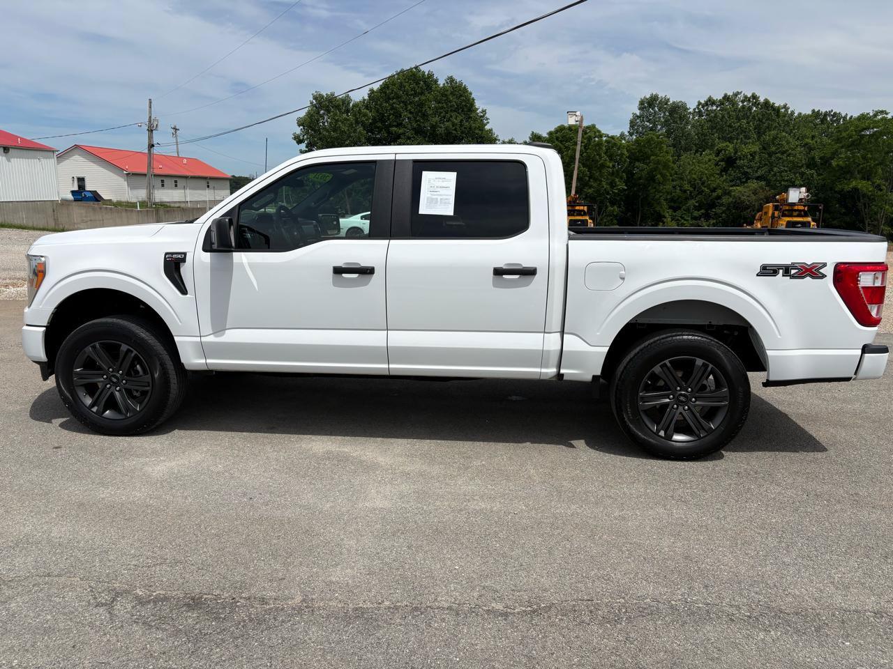 Certified 2021 Ford F150 XL w/ STX Appearance Package AWD/4WD image 6