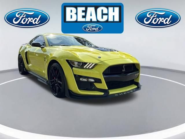 Certified 2021 Ford Mustang Shelby GT500 w/ Technology Package RWD image 1