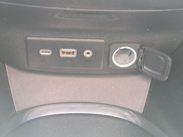 Used 2020 Chevrolet Malibu LT FWD image 29
