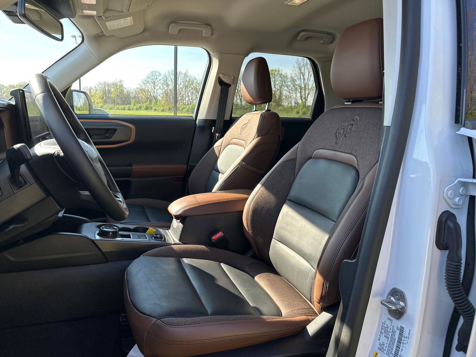 Certified 2025 Ford Bronco Sport Outer Banks w/ Outer Banks Tech Package+ image 6