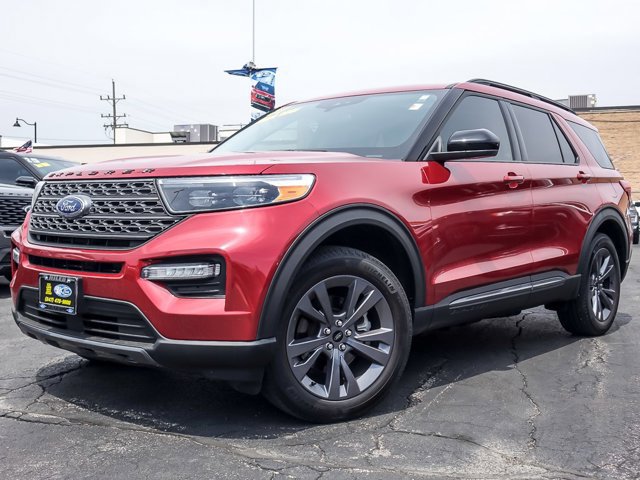 Certified 2023 Ford Explorer XLT w/ Equipment Group 202A