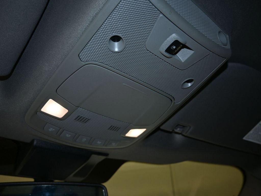 Certified 2020 Ford F150 Lariat w/ FX4 Off-Road Package image 38