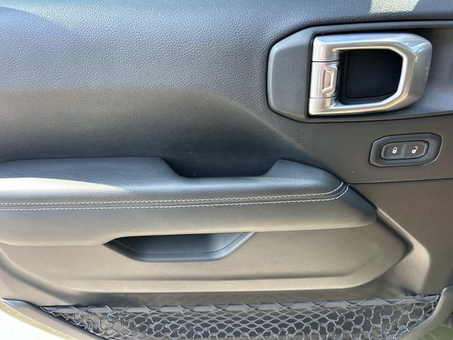 Used 2020 Jeep Wrangler Unlimited Rubicon AWD/4WD image 30