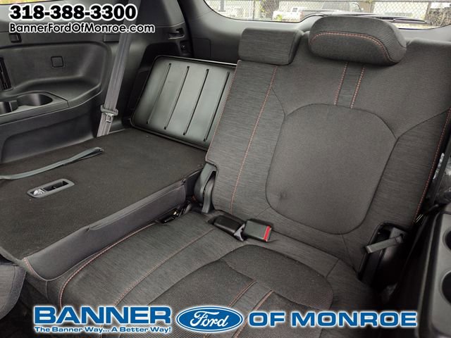 Used 2025 Honda Pilot Sport image 26