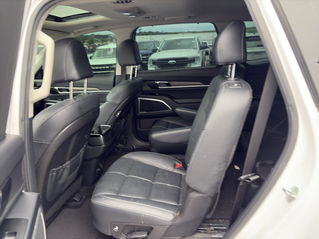 Used 2022 Kia Telluride EX w/ EX Premium Package FWD image 14