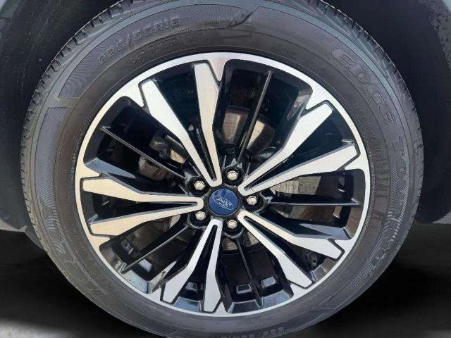 Certified 2022 Ford Escape SE w/ SE Sport Appearance Package image 30