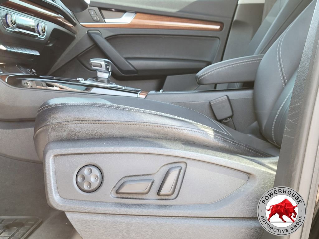 Used 2021 Audi Q5 2.0T Premium AWD/4WD image 25